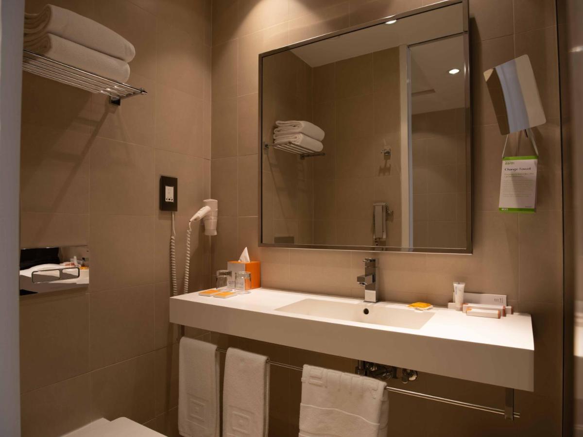 Centro Capital - By Rotana 4*