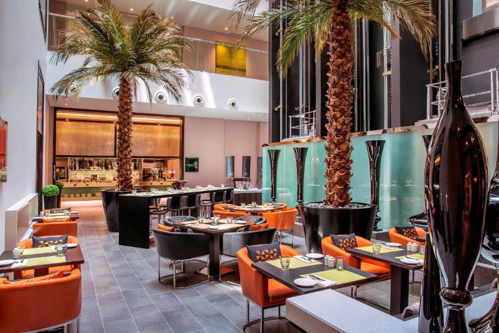 Centro Capital - By Rotana 4*